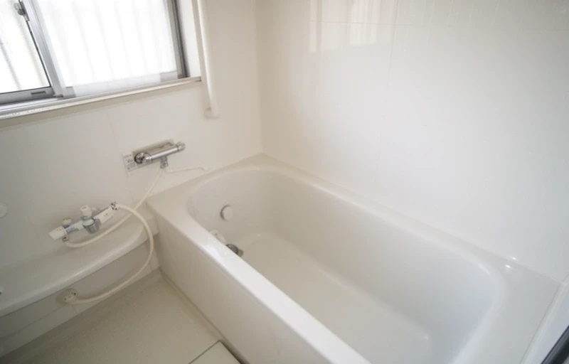 ハウスクリーニング作業の様子